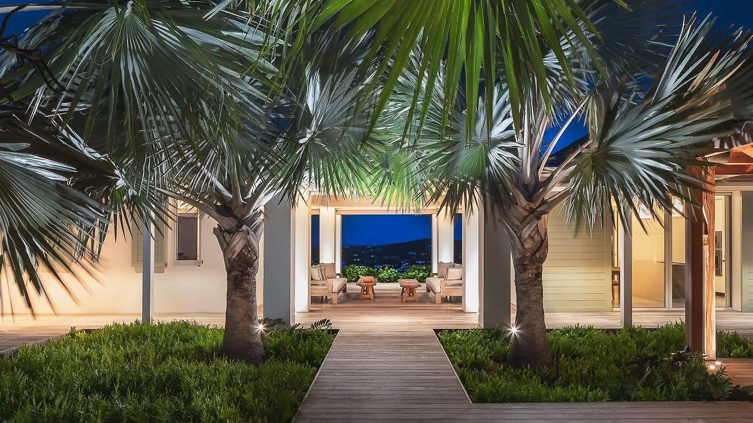 Ideally Located Prestigious Villa Toiny Saint-Barthelemy