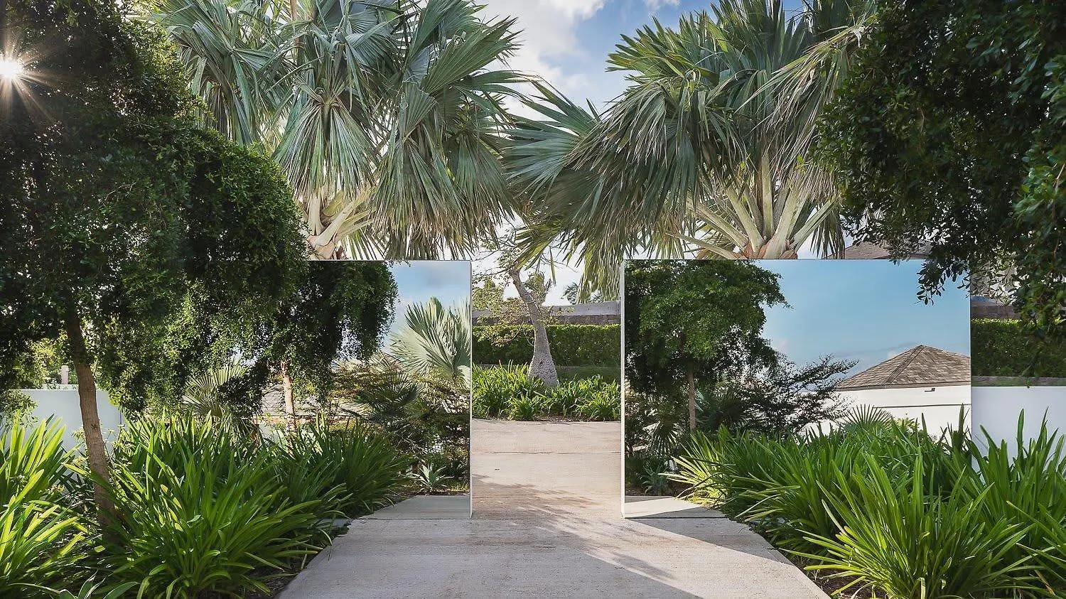 Ideally Located Prestigious Villa Toiny Saint-Barthelemy