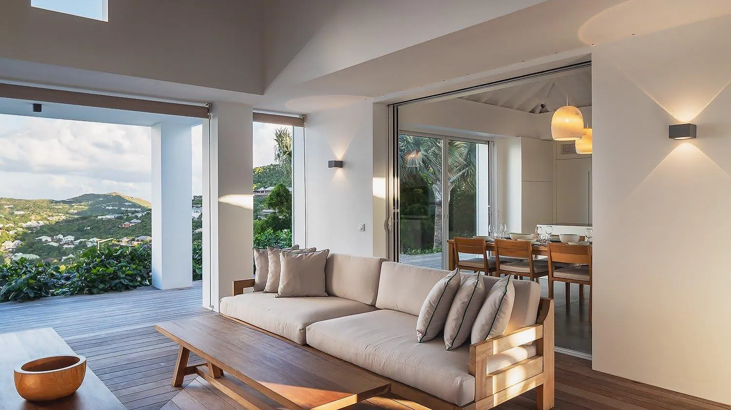 Ideally Located Prestigious Villa Toiny